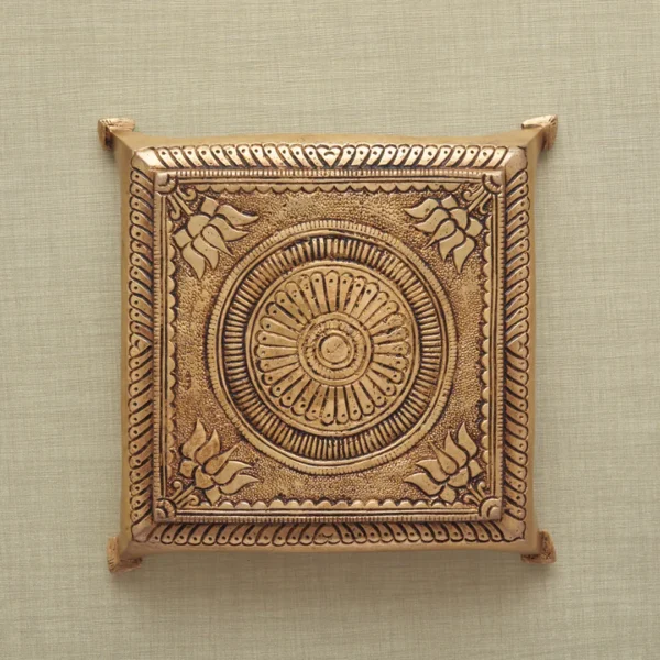 Brass chaurang Chawki
